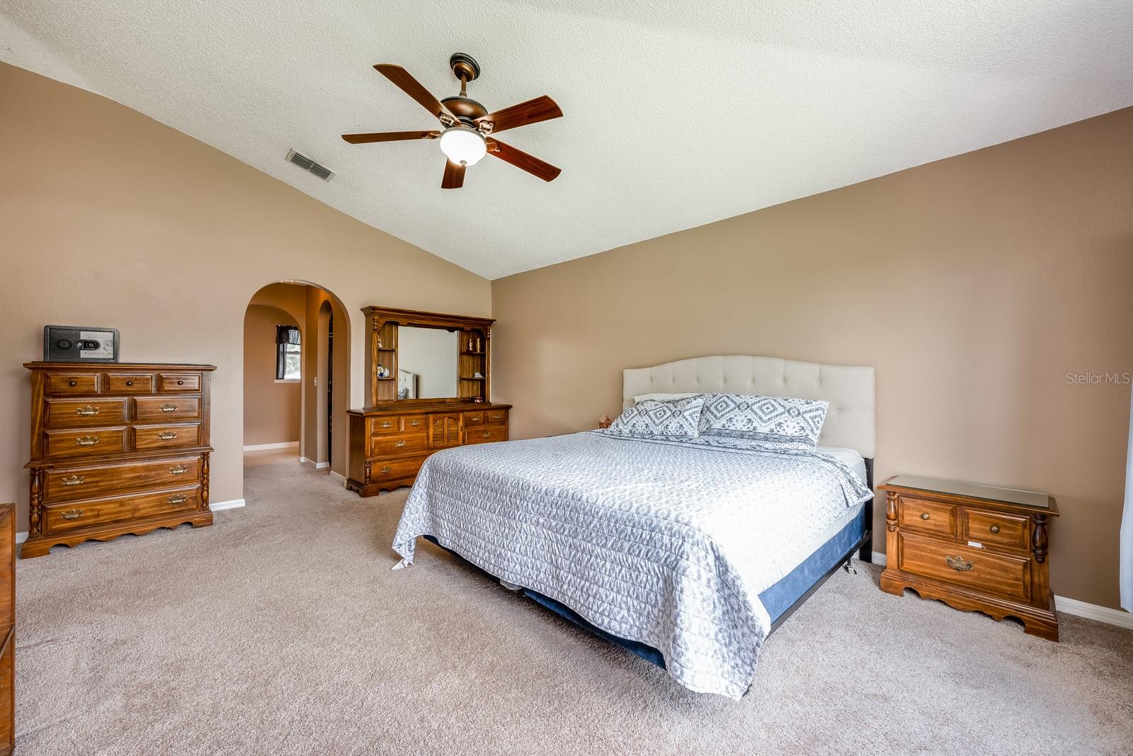 Image 15 of 25 For 100 Monterey Oaks Drive