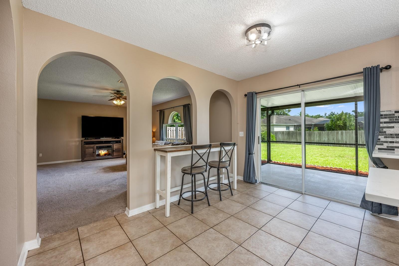 Image 7 of 25 For 100 Monterey Oaks Drive
