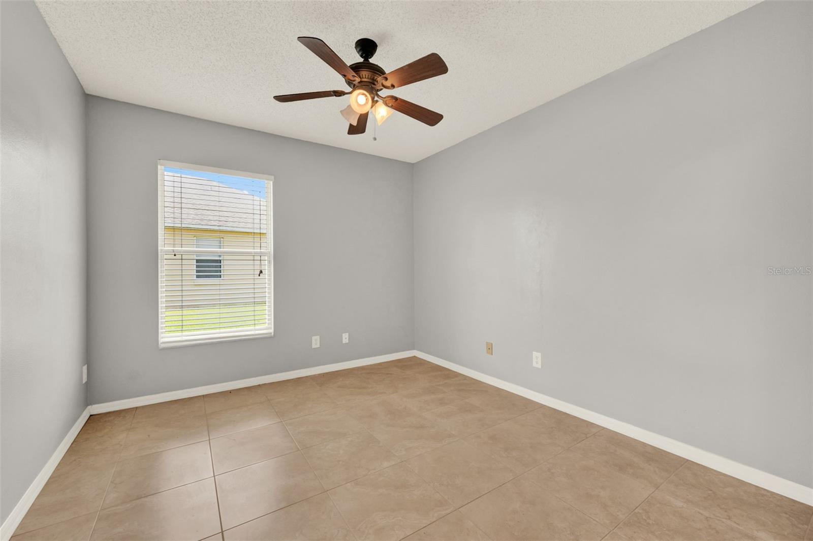 Image 14 of 28 For 2713 Eagle Glen Circle