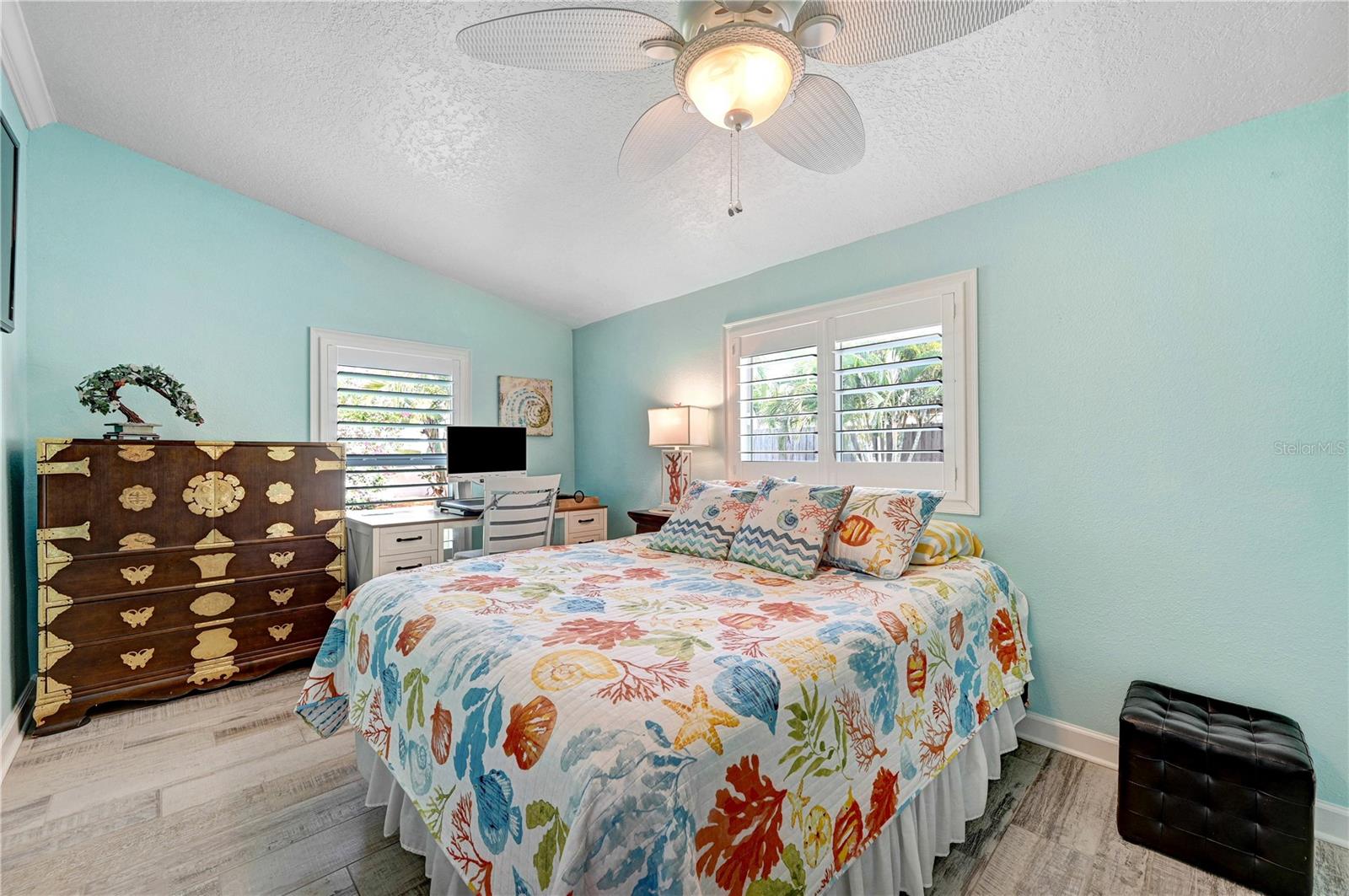 Image 32 of 80 For 231 Ocean Boulevard