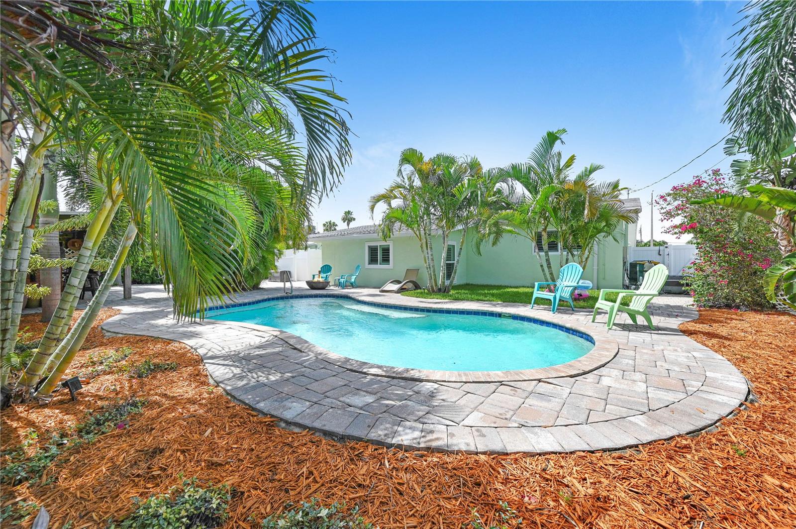 Image 40 of 80 For 231 Ocean Boulevard