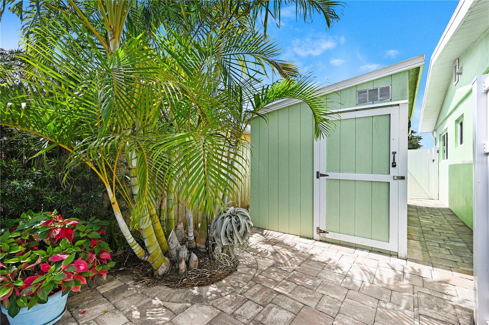 Image 57 of 80 For 231 Ocean Boulevard