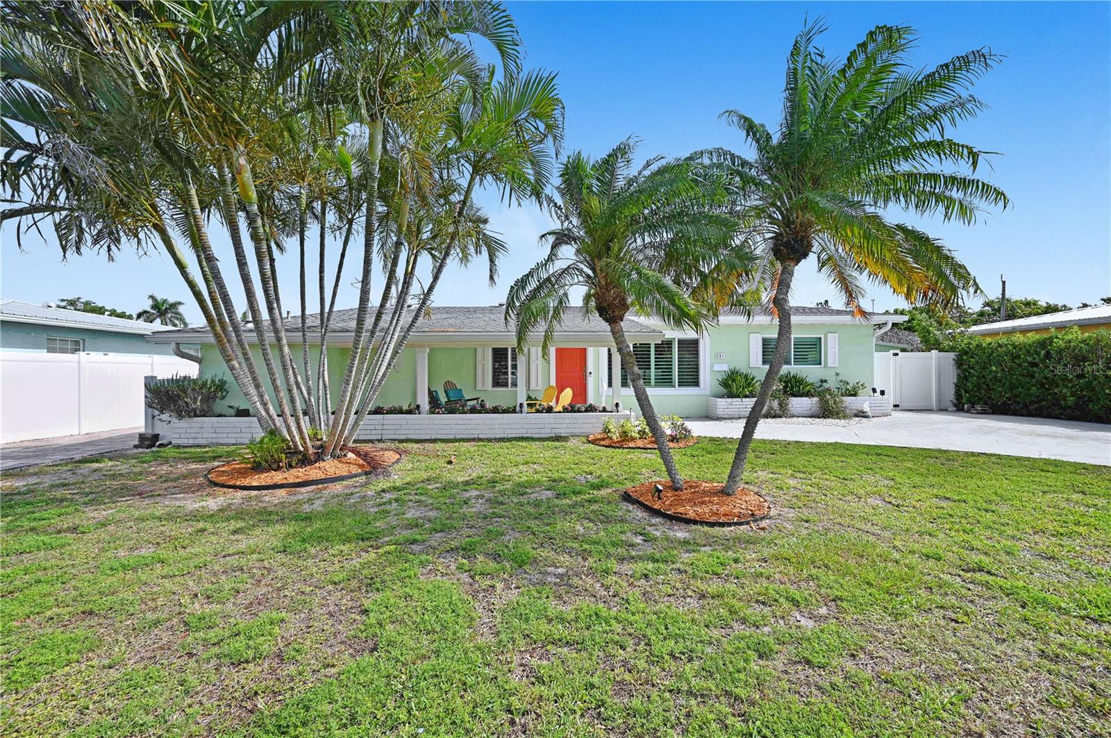 Image 7 of 80 For 231 Ocean Boulevard
