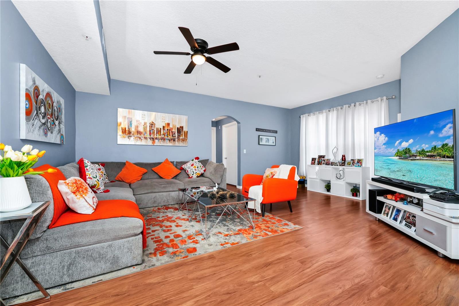 Image 18 of 33 For 5566 Metrowest Boulevard 10