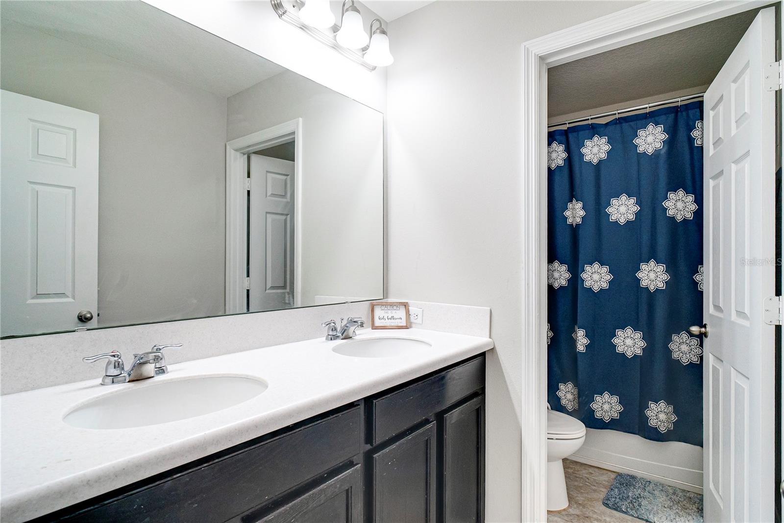 Image 17 of 29 For 14460 Orchard Hills Boulevard
