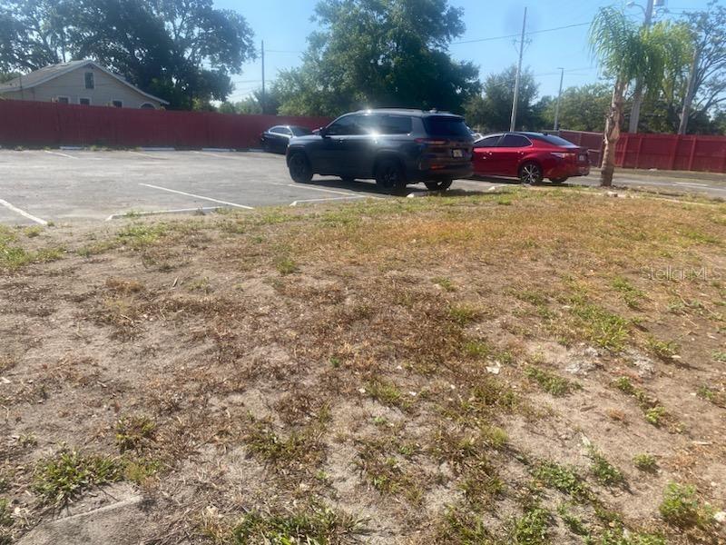 Image 10 of 25 For 1877 Orange Blossom Trail S