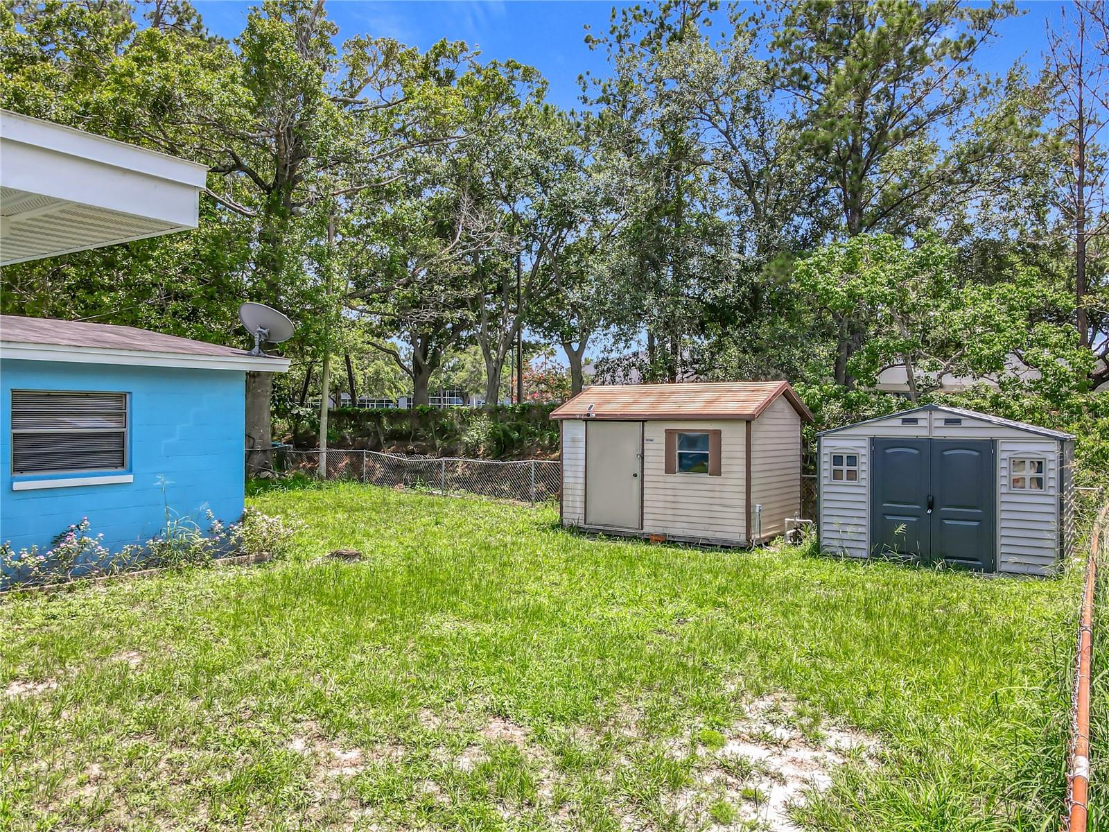 Image 37 of 41 For 2728 Hertha Avenue