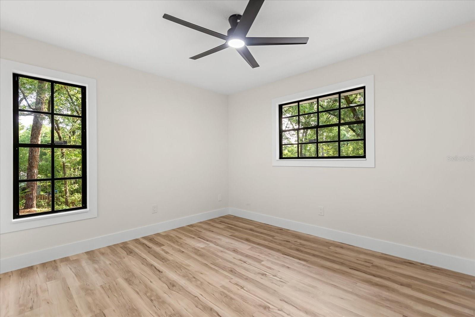 Image 19 of 32 For 643 Princewood Drive