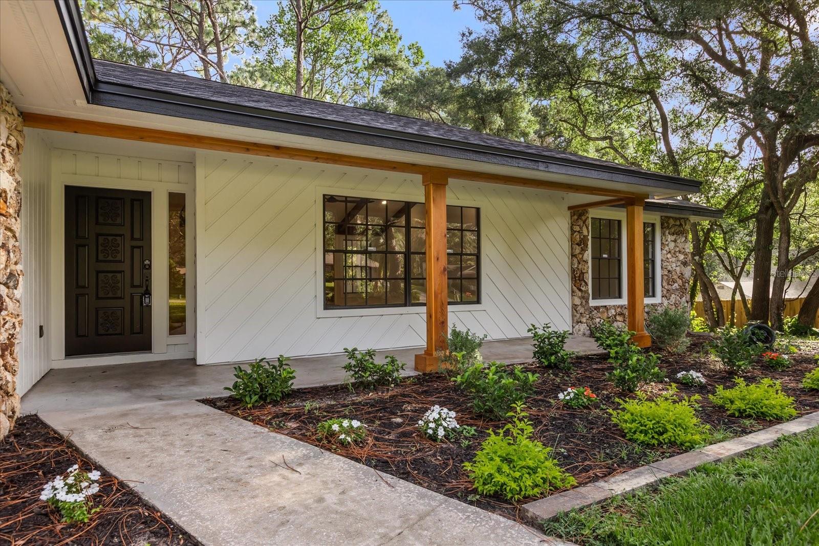 Image 3 of 32 For 643 Princewood Drive