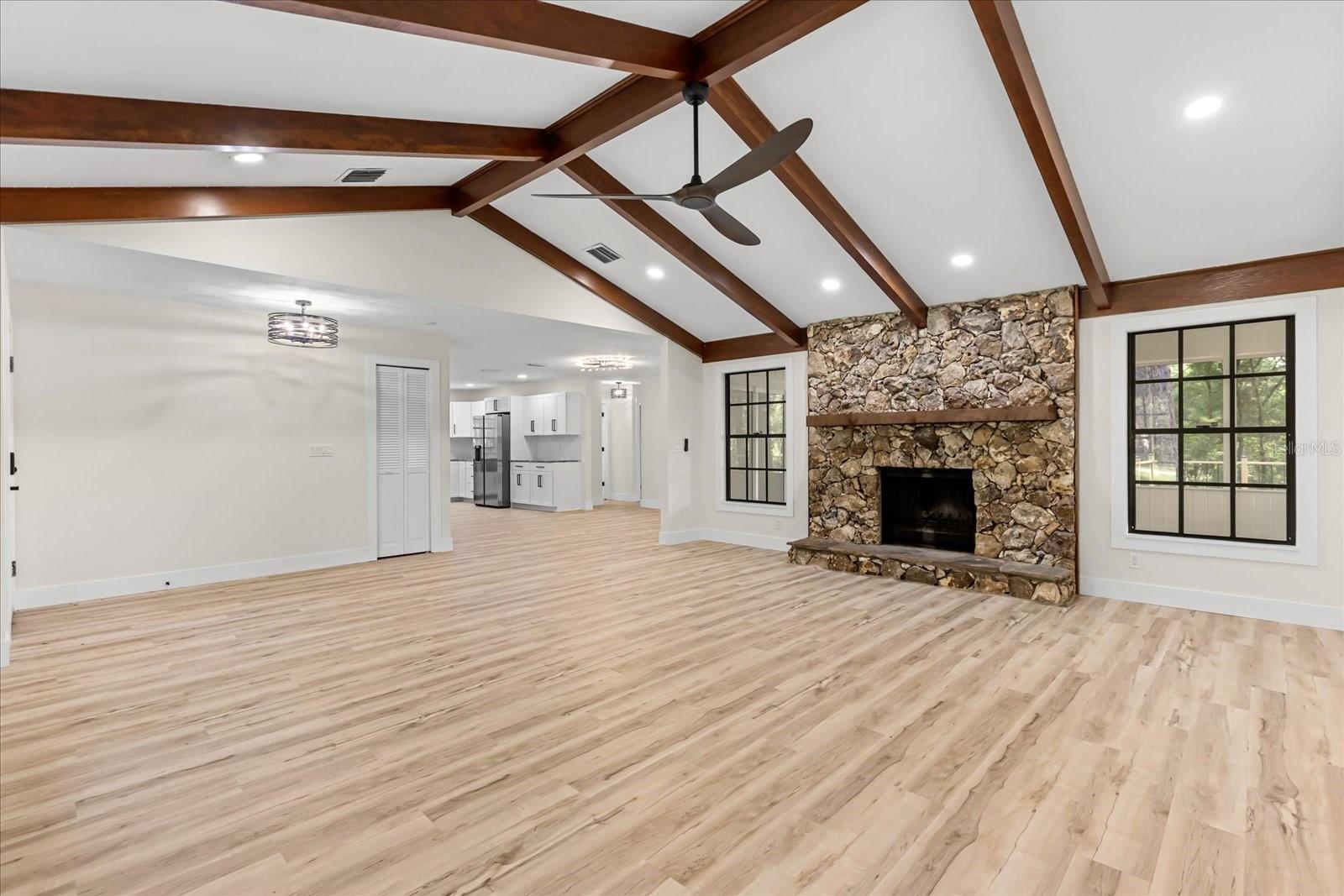 Image 6 of 32 For 643 Princewood Drive