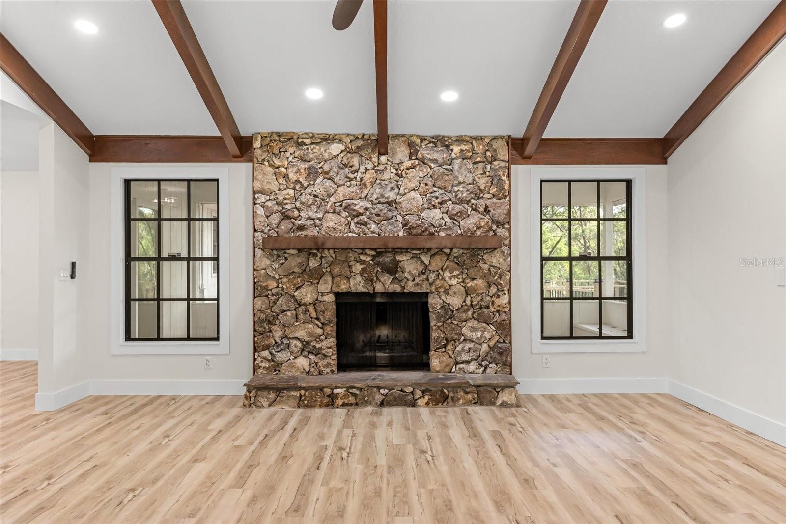 Image 7 of 32 For 643 Princewood Drive