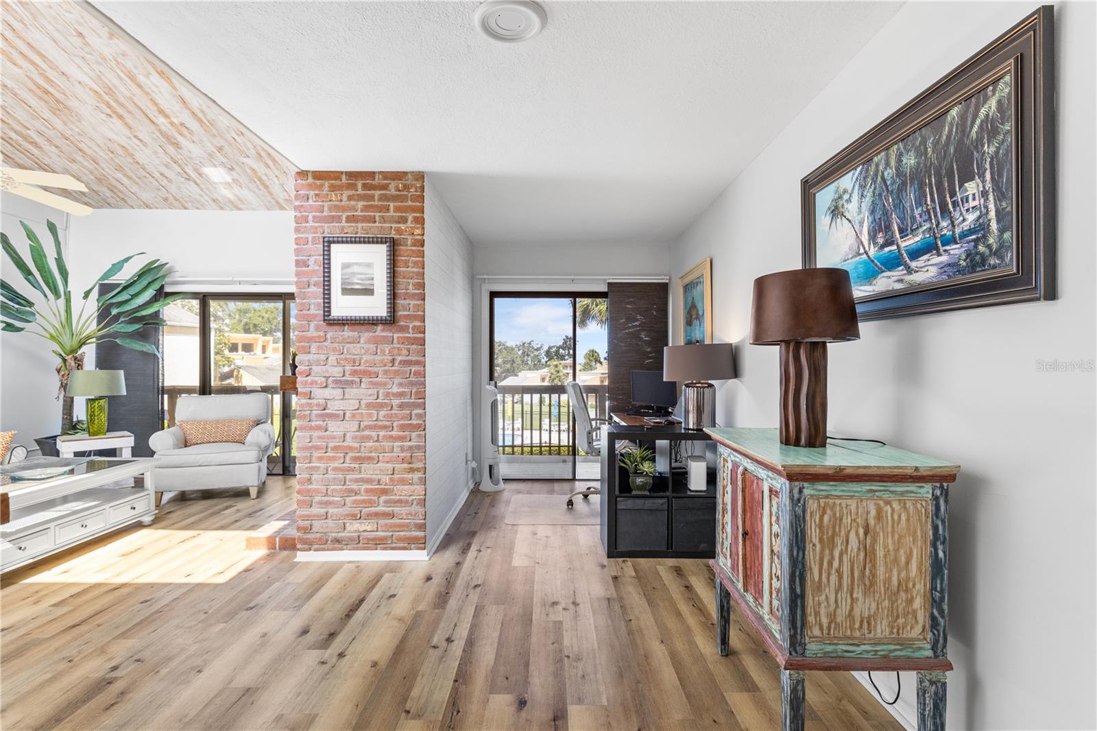 Image 10 of 25 For 1051 Highland Street 7d
