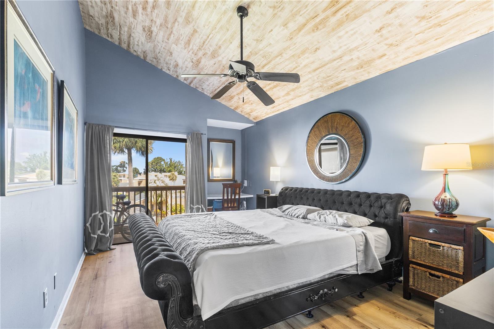 Image 3 of 25 For 1051 Highland Street 7d