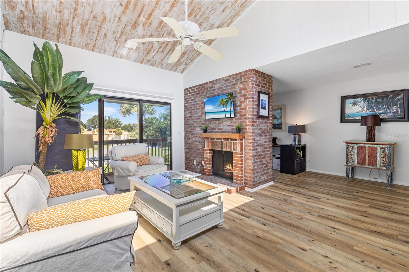 Image 6 of 25 For 1051 Highland Street 7d