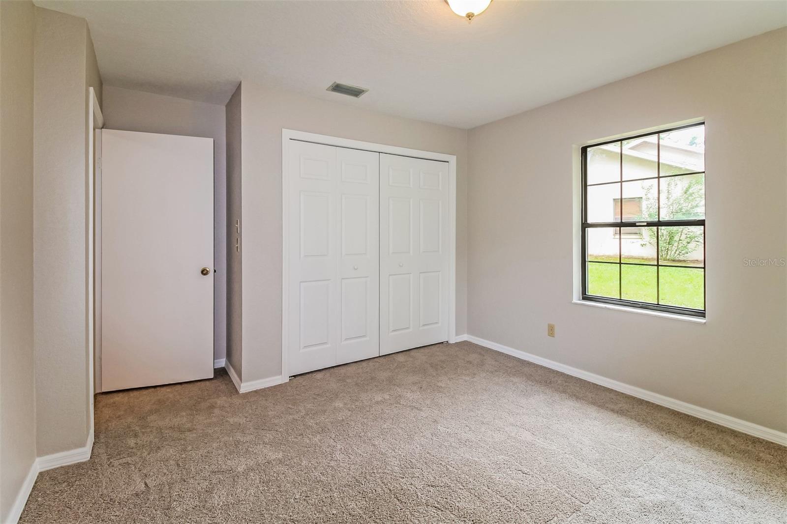 Image 16 of 21 For 10448 74th Court
