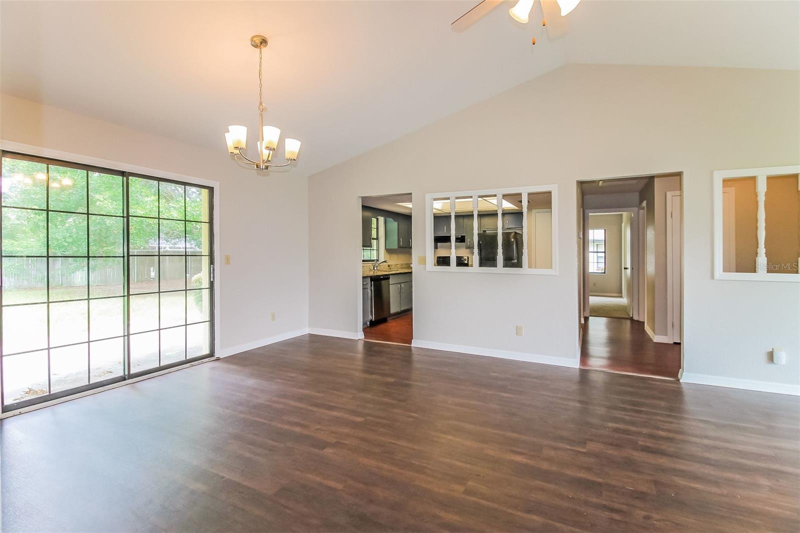 Image 7 of 21 For 10448 74th Court