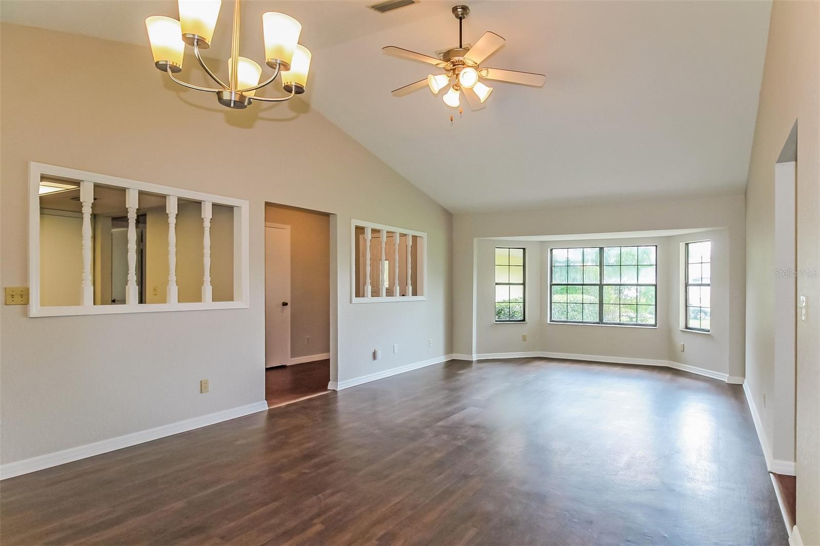 Image 8 of 21 For 10448 74th Court