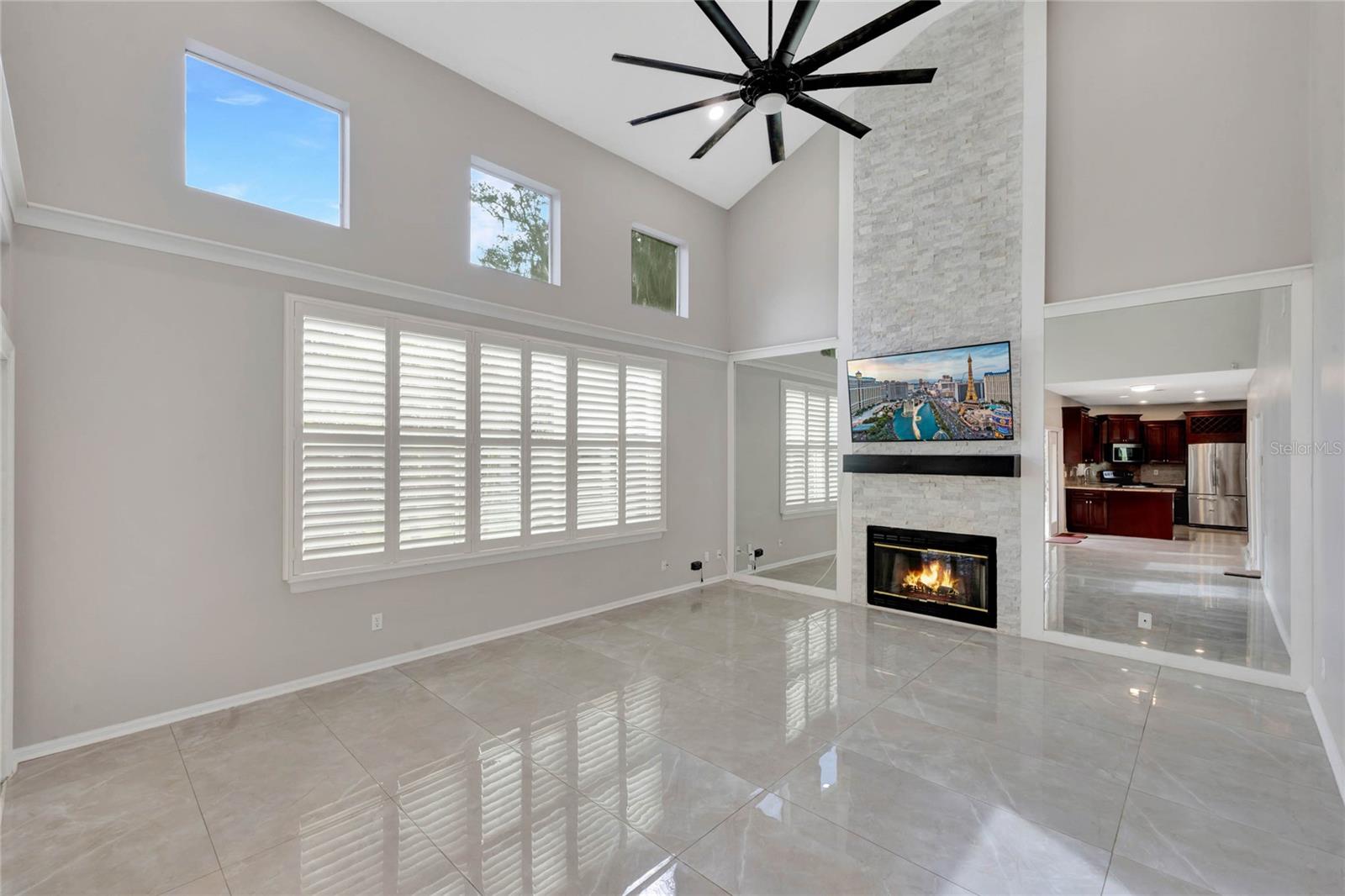 Image 16 of 54 For 12706 Magnolia Bay Boulevard