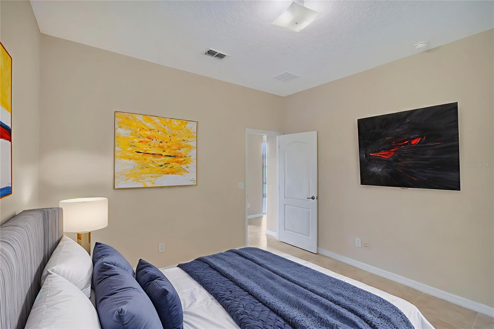Image 24 of 47 For 5819 Covington Cove Way