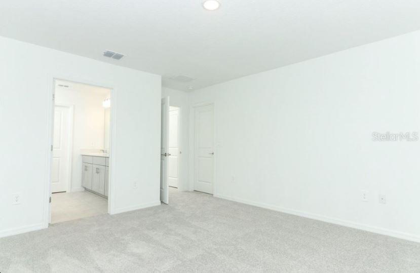 Image 23 of 30 For 479 Wayland Drive