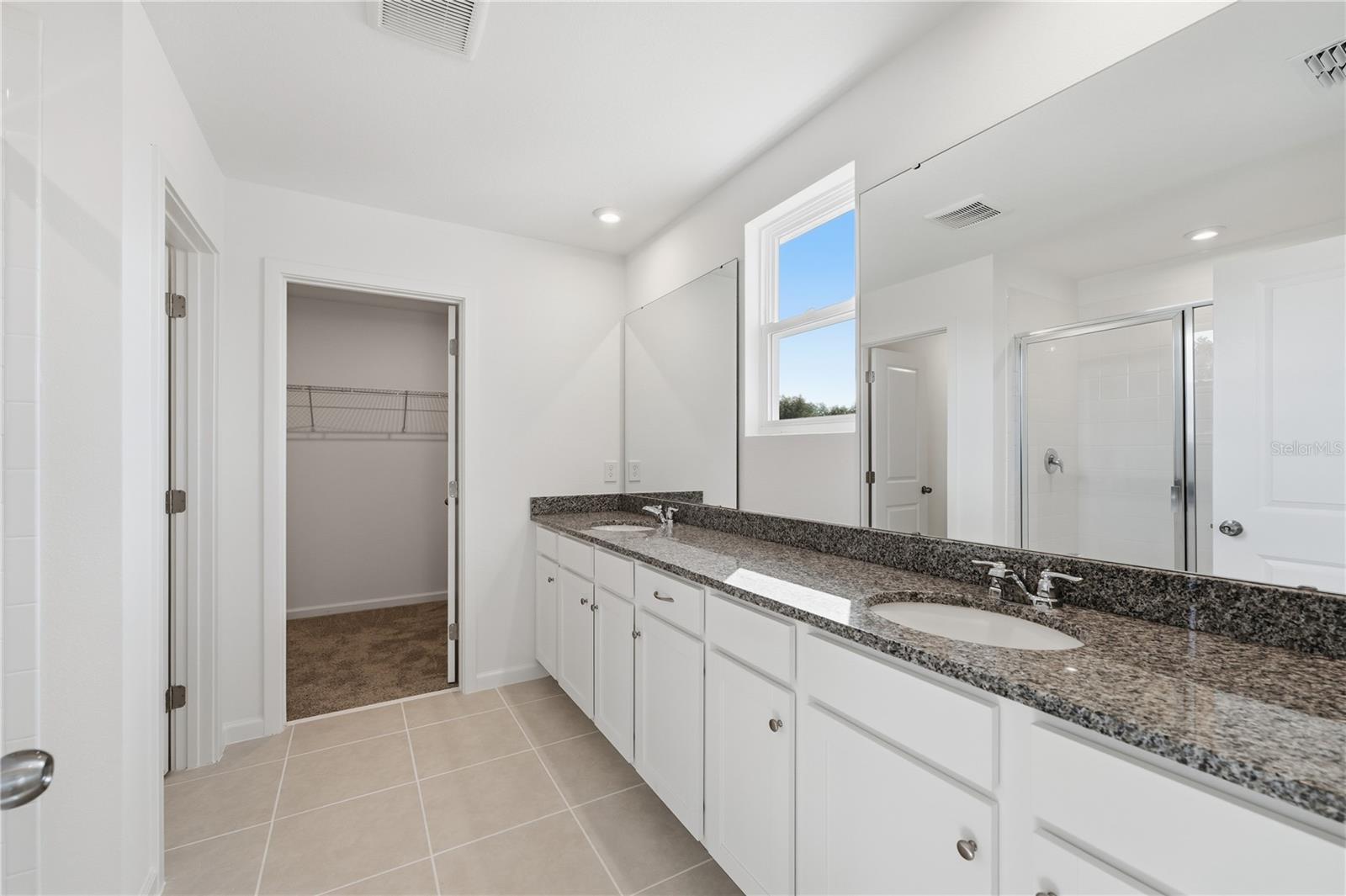 Image 25 of 27 For 504 Green Tracker Avenue