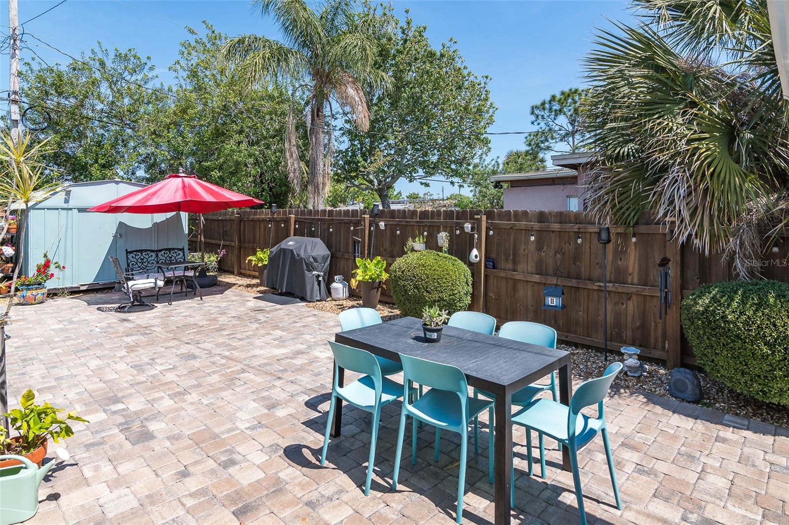 Image 32 of 51 For 808 Camphor Way