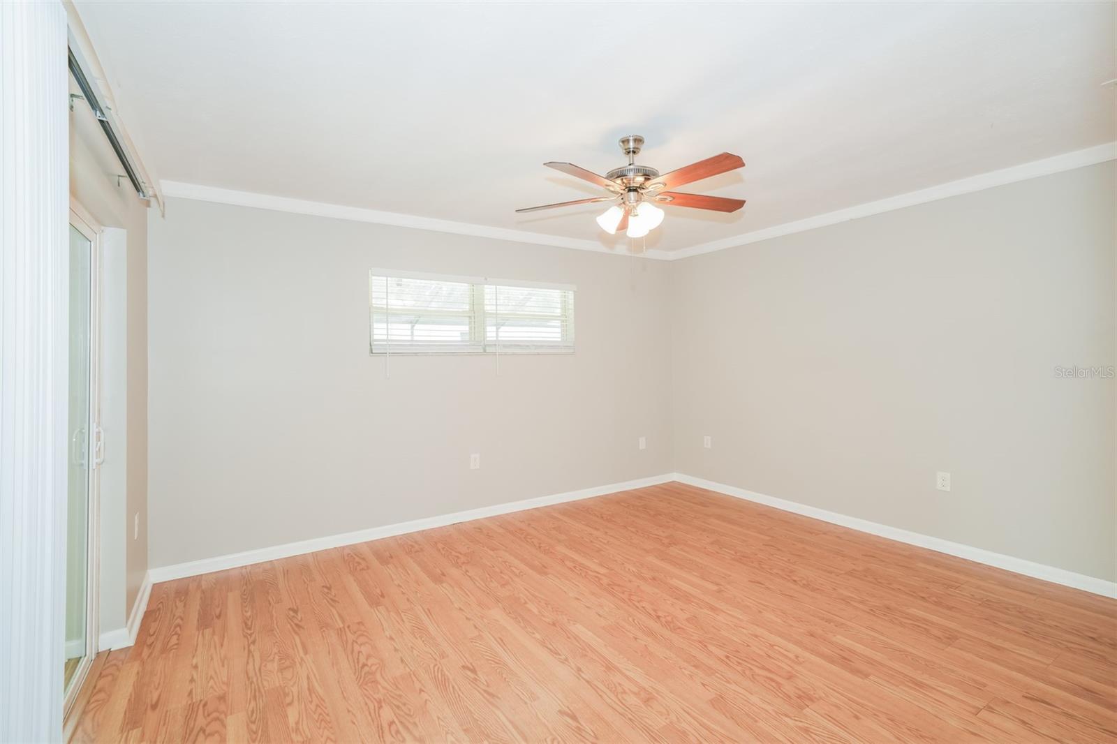 Image 11 of 22 For 1001 Meadowcrest Drive