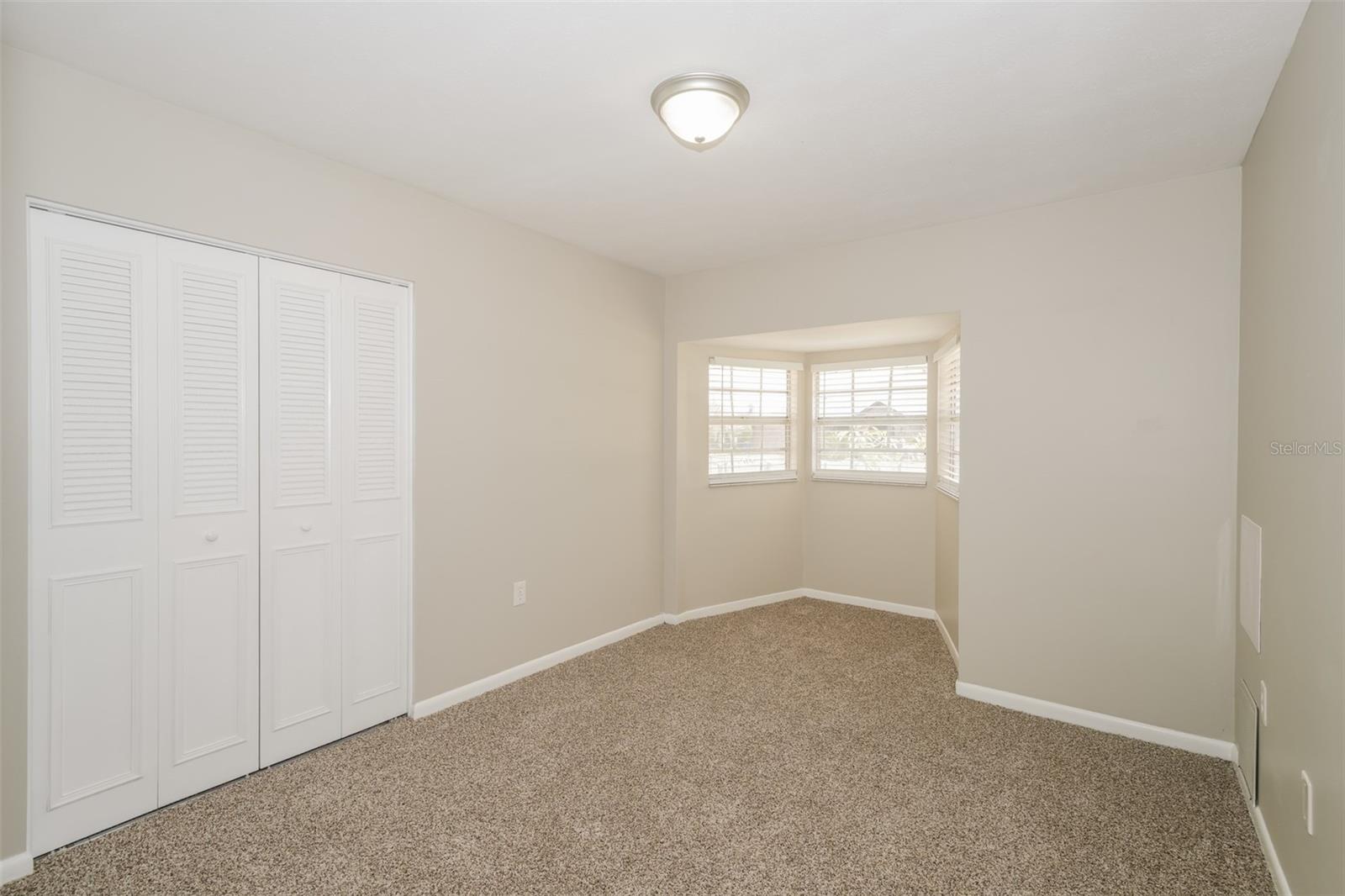 Image 16 of 22 For 1001 Meadowcrest Drive