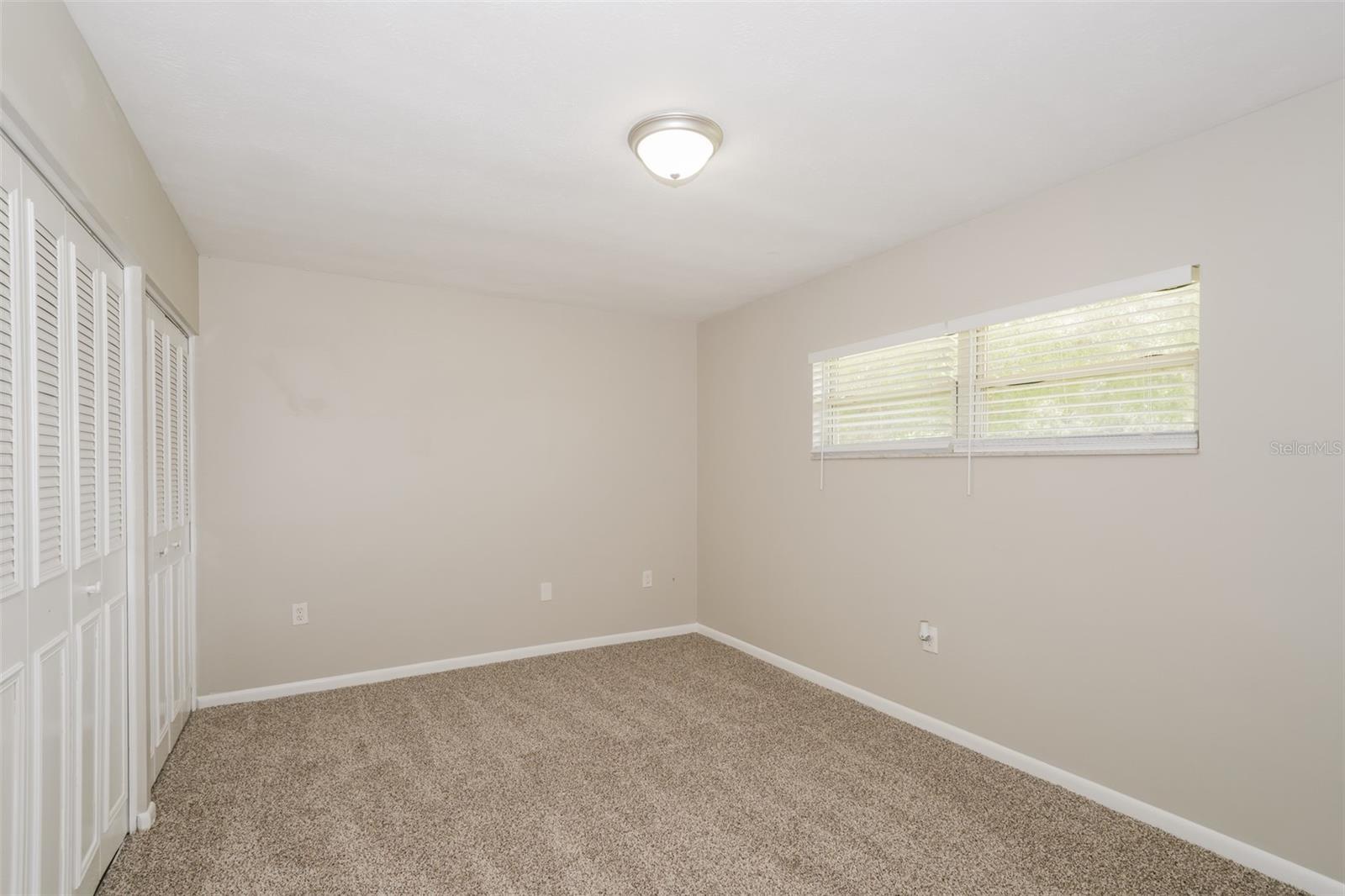 Image 17 of 22 For 1001 Meadowcrest Drive