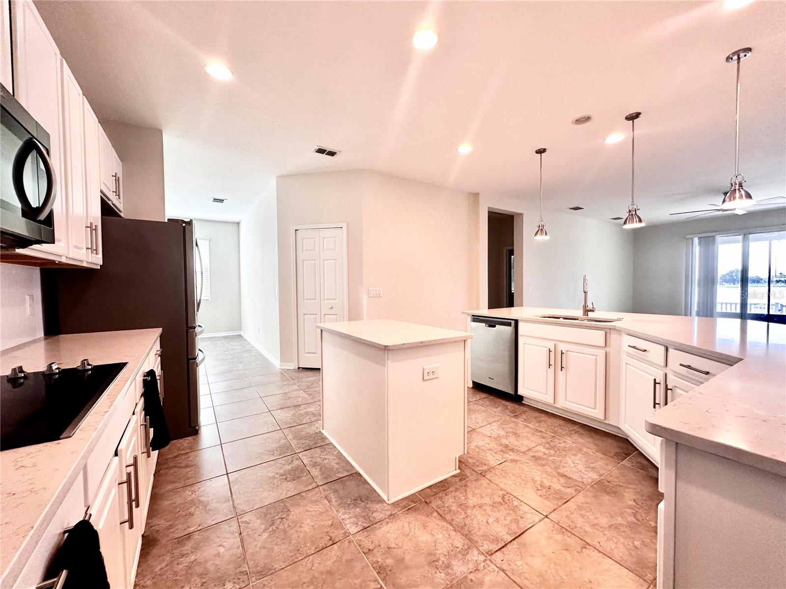Image 10 of 50 For 3848 Cabo Rojo Dr