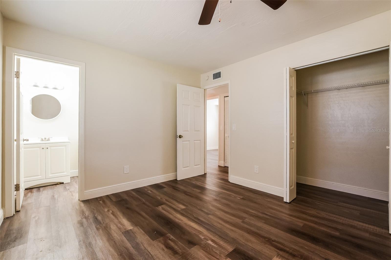 Image 10 of 21 For 3312 Victory Palm Drive