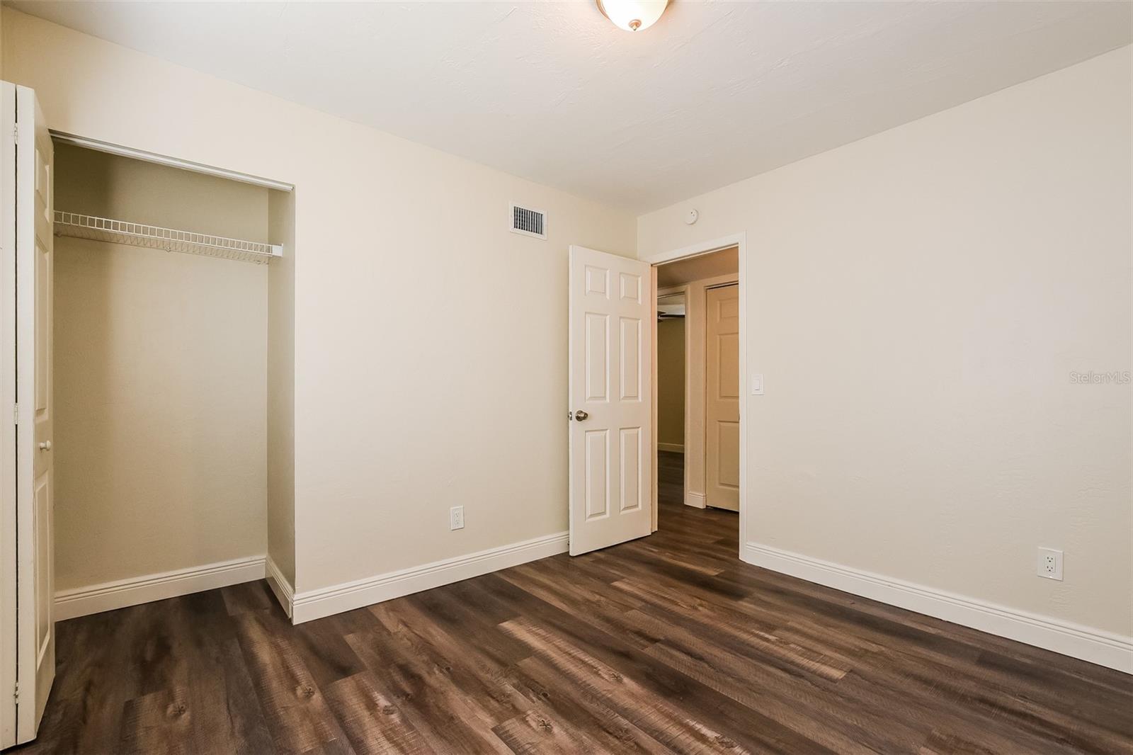 Image 13 of 21 For 3312 Victory Palm Drive