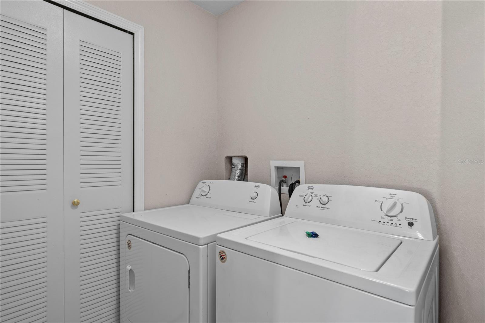 Image 12 of 22 For 2717 Camaro Drive