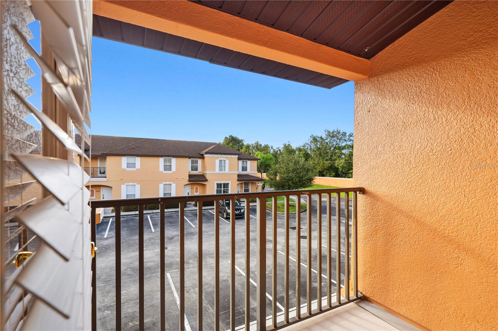 Image 17 of 22 For 2717 Camaro Drive