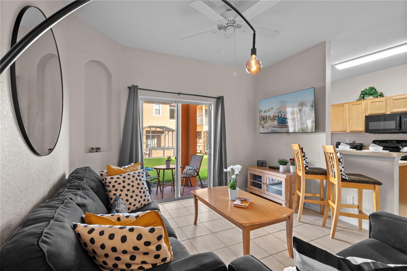 Image 3 of 22 For 2717 Camaro Drive