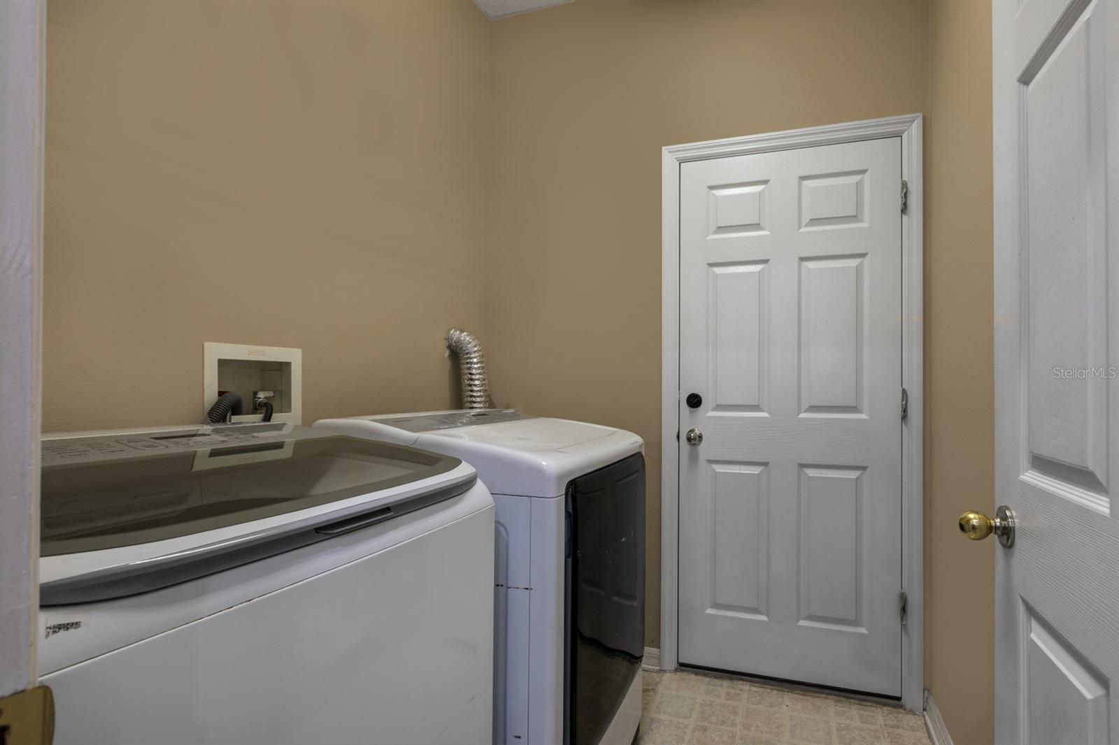 Image 12 of 34 For 2237 Wintermere Pointe Drive