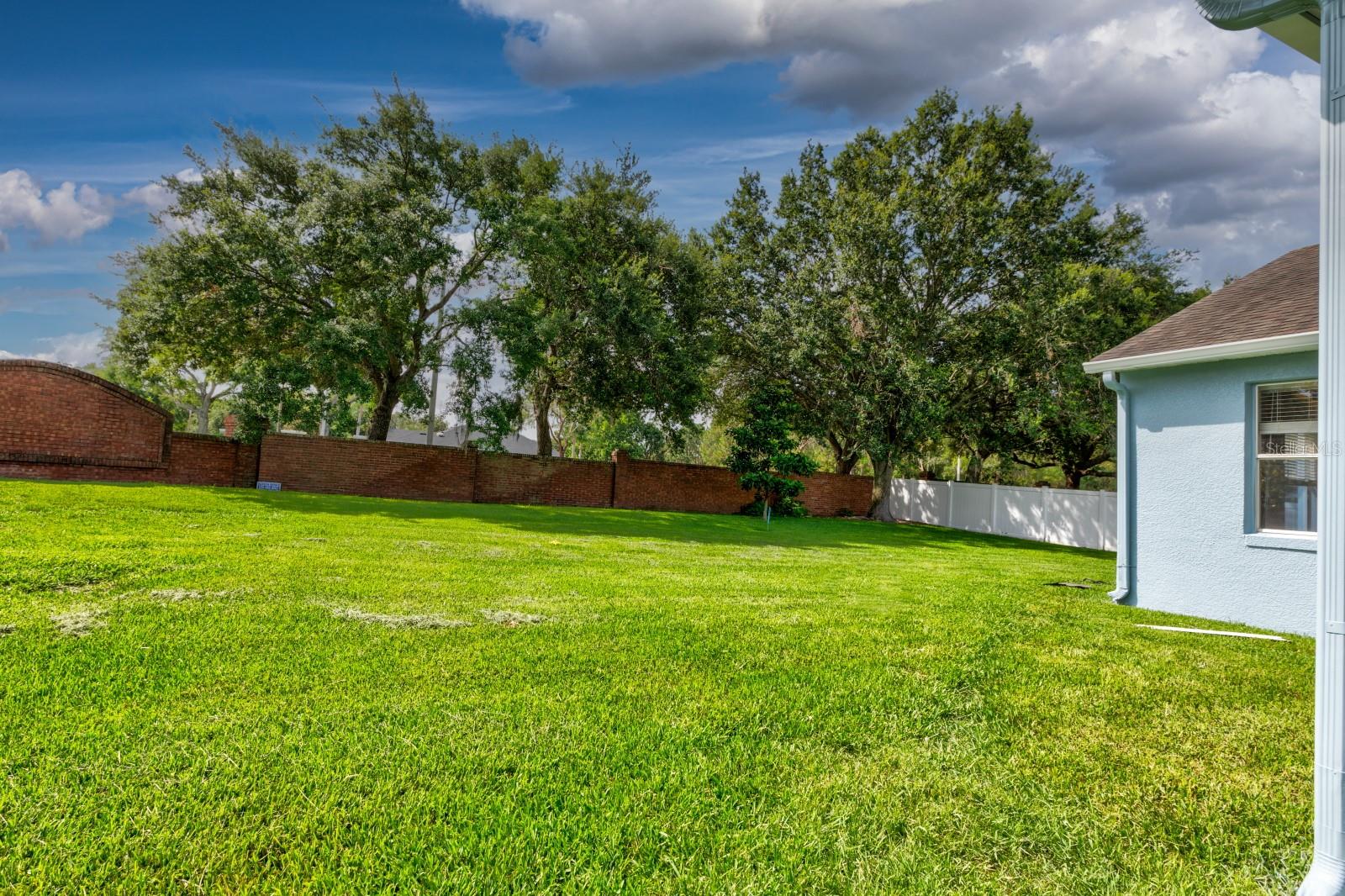 Image 22 of 34 For 2237 Wintermere Pointe Drive