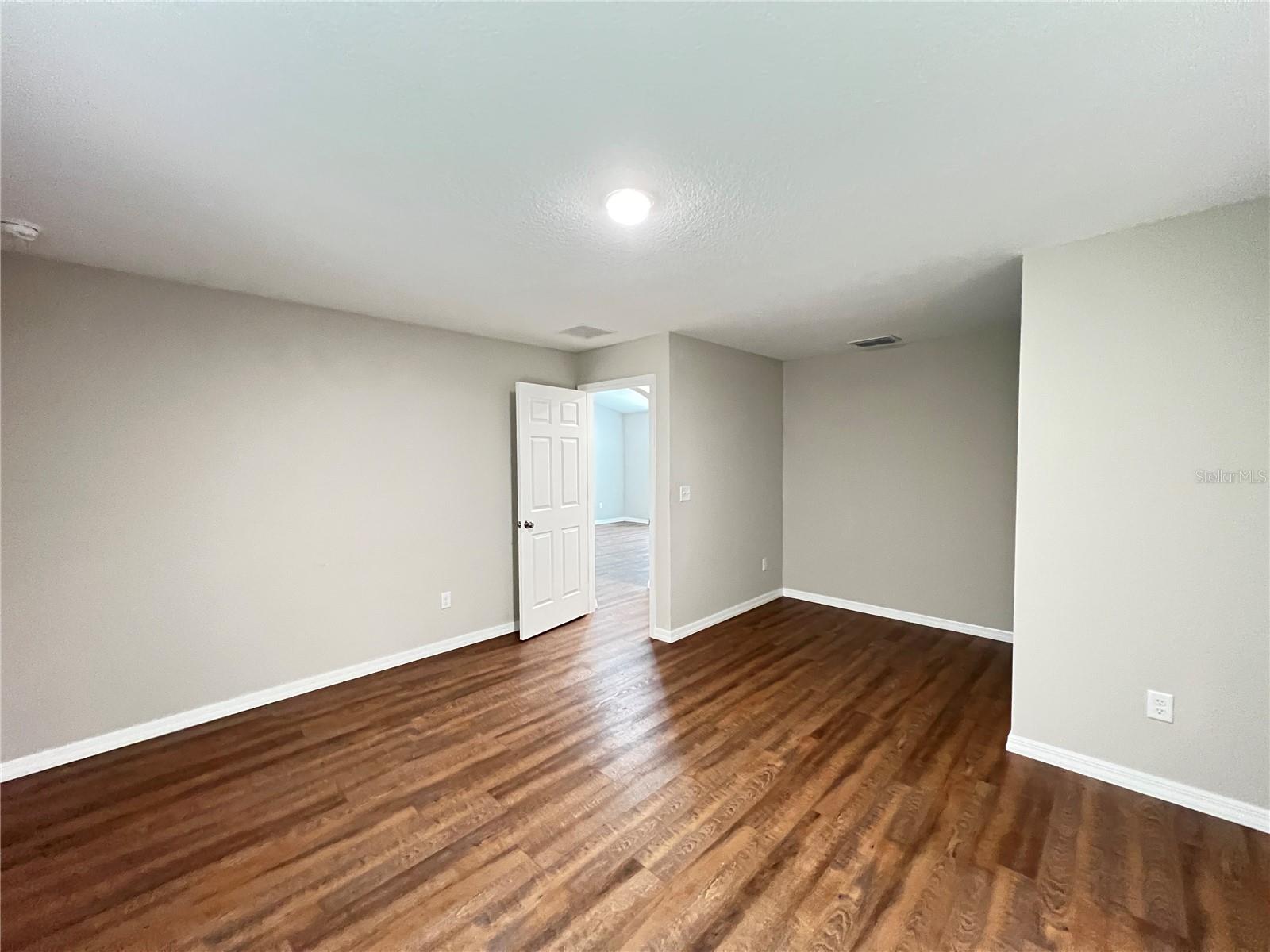 Image 11 of 24 For 9245 150th Place