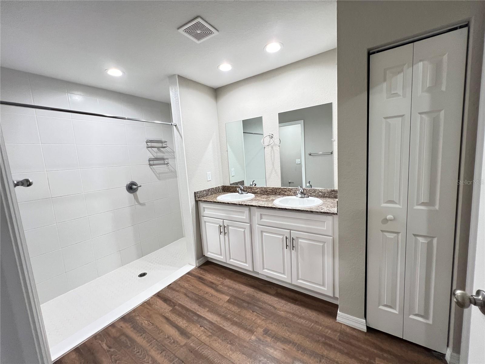 Image 13 of 24 For 9245 150th Place