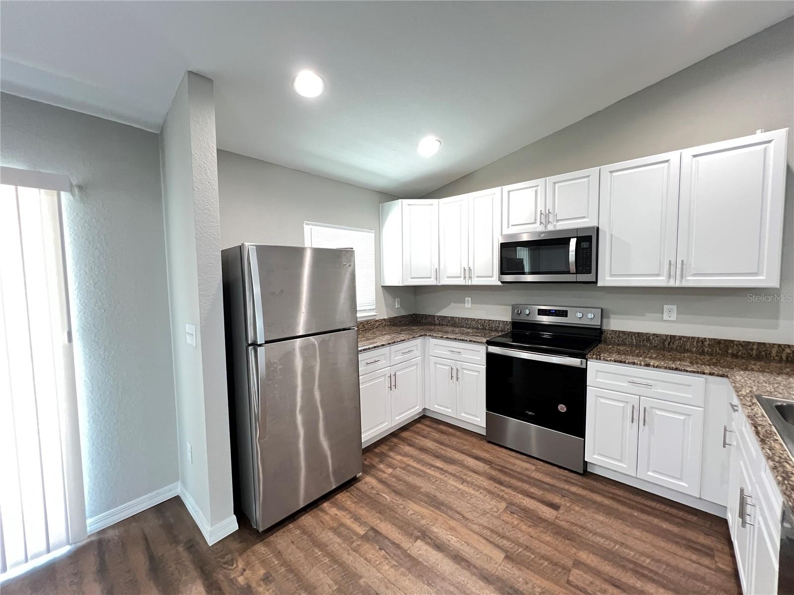 Image 7 of 24 For 9245 150th Place