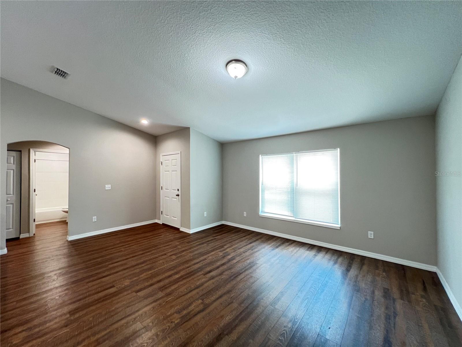 Image 9 of 24 For 9245 150th Place