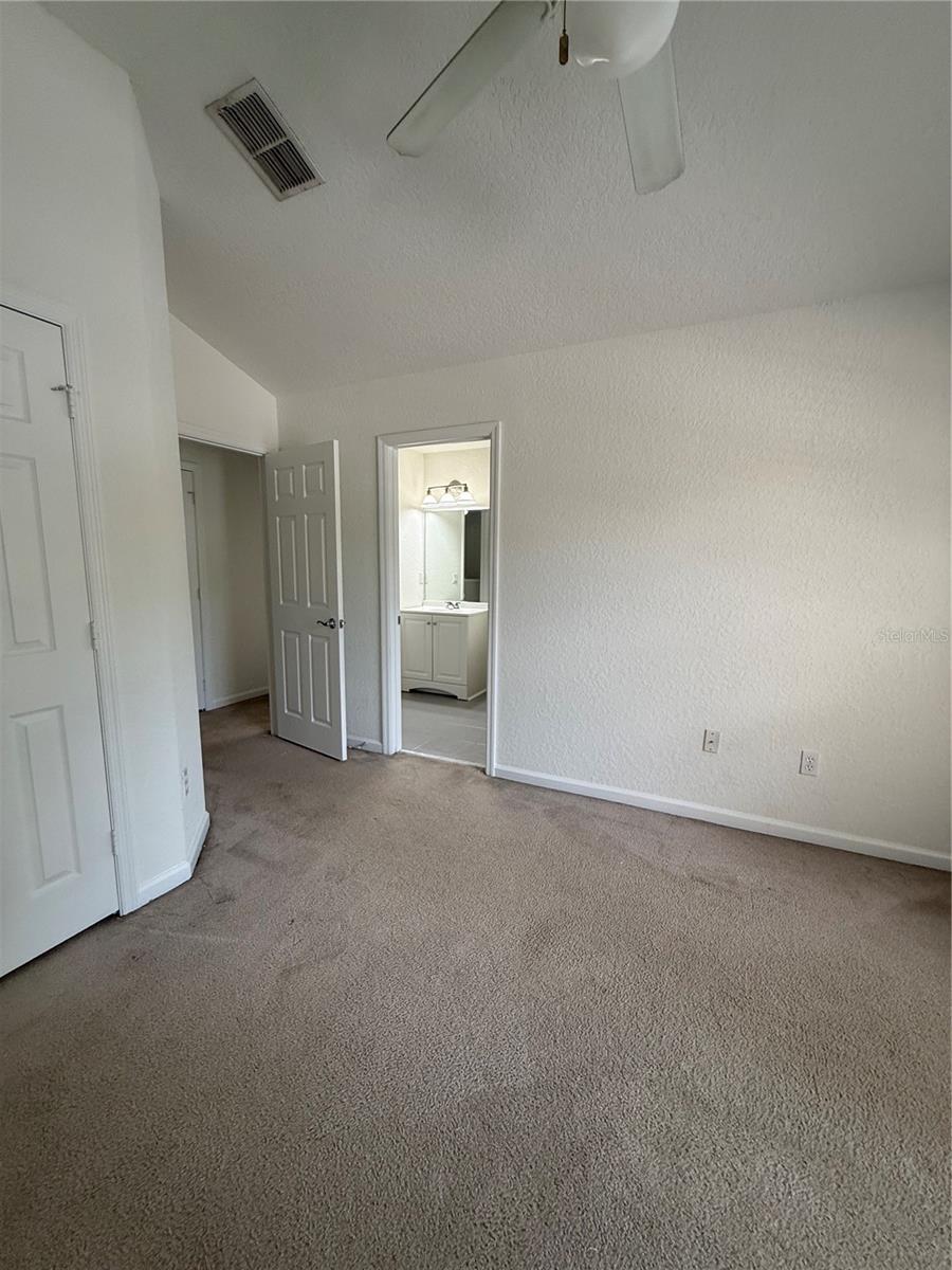 Image 17 of 19 For 1160 Loyola Court