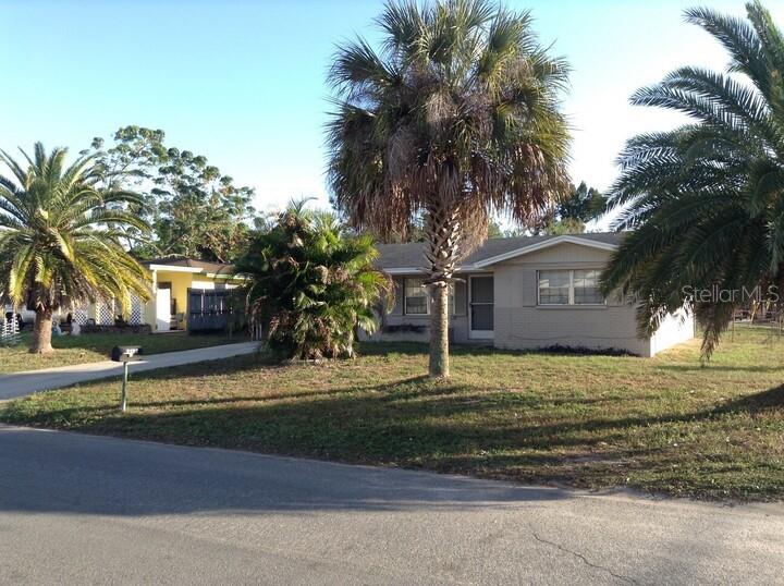 Image 3 of 17 For 6024 Fern Street