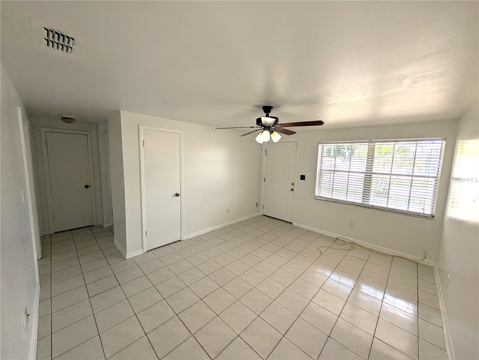 Image 4 of 17 For 6024 Fern Street