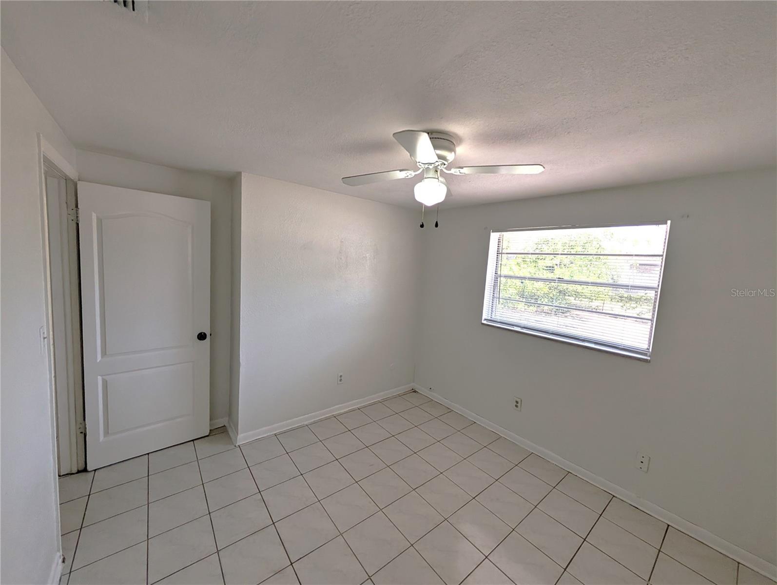 Image 9 of 17 For 6024 Fern Street
