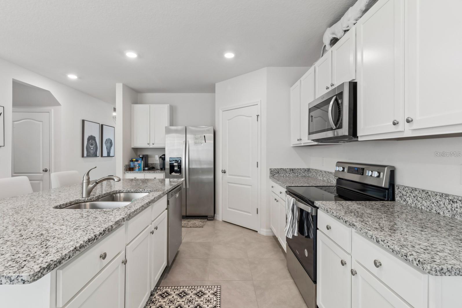 Image 10 of 50 For 2355 White Lilly Drive