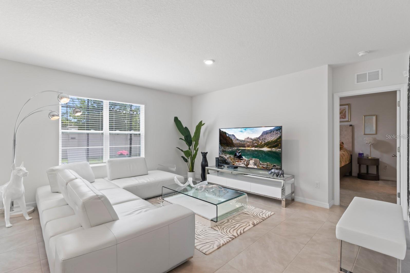 Image 15 of 50 For 2355 White Lilly Drive