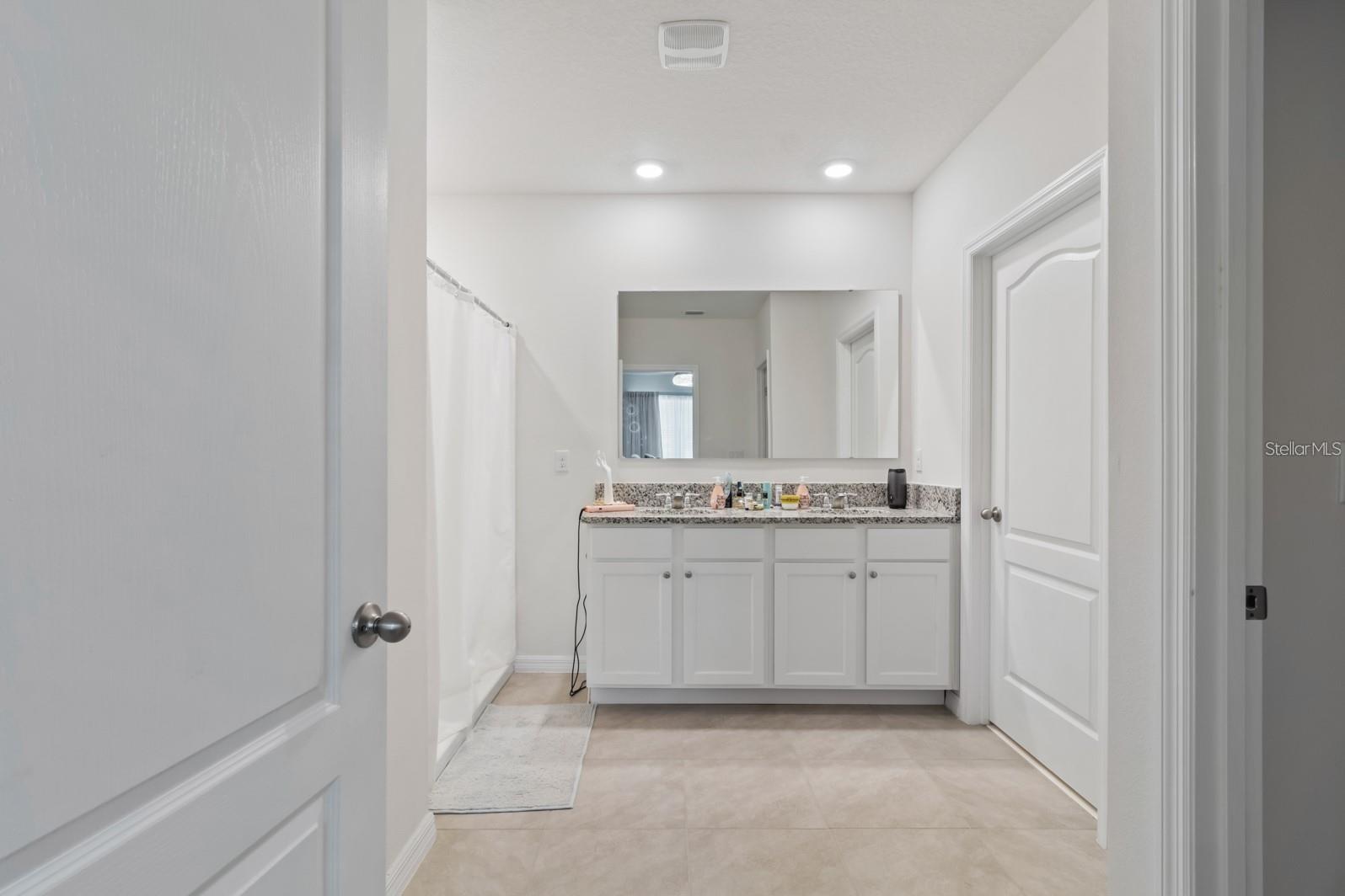 Image 40 of 50 For 2355 White Lilly Drive