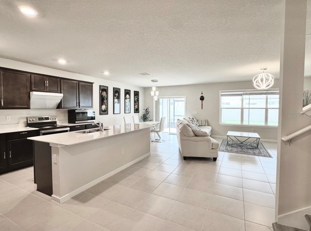 Image 12 of 65 For 3823 Spruce Creek Drive