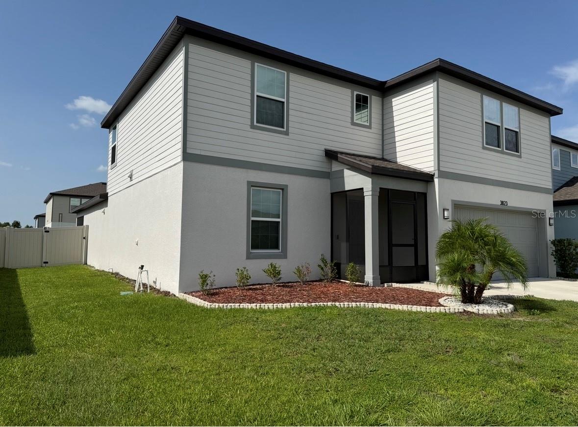 Image 3 of 65 For 3823 Spruce Creek Drive